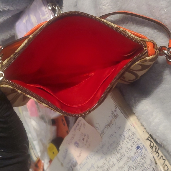 Coach Wristlet - Picture 6 of 7